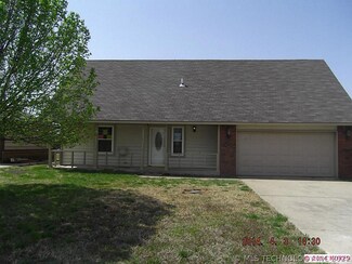 9802 N 44th East Ave, Sperry, OK 74073