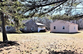 4634 Hidden Harbor Rd, Three Mile Bay, NY 13693
