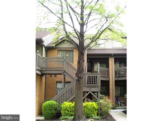 803 Augusta Cir Unit 803, Mount Laurel, NJ 08054