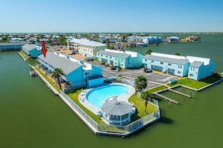 908 Sandollar St, Rockport, TX 78382