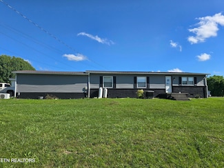 406 Holmes St, Jonesville, VA 24263