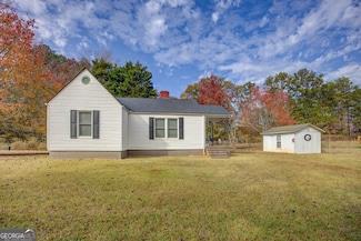 8 Jackson Rd, Porterdale, GA 30070