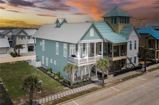 523 Sunrise Ave, Port Aransas, TX 78373