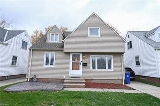 18320 Rockland Ave, Cleveland, OH 44135