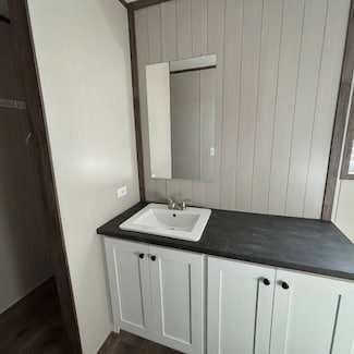 27 Crestwood Dr Unit 73, Middletown, IN 47356