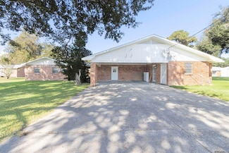 122 Tuminiello St, Morganza, LA 70759