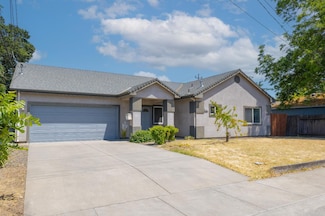3921 50th St, Sacramento, CA 95820