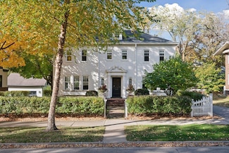 4720 Girard Ave S, Minneapolis, MN 55419