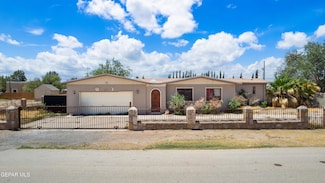 340 Valle Del Centro Dr, El Paso, TX 79927