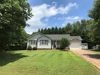 296 Asheland Dr Unit 26&27, Ellenboro, NC 28040