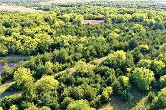 00101 140th St, Murray, IA 50174