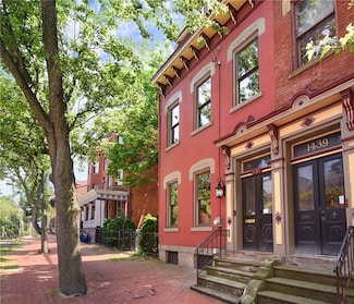 1437 Sheffield St, Pittsburgh, PA 15233