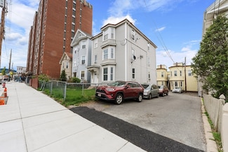837 Broadway, Chelsea, MA 02150