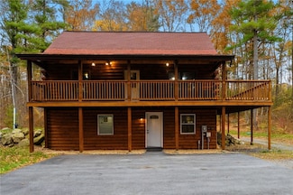 585 Sherman Farm Rd, Harrisville, RI 02830