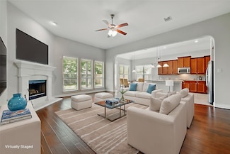 2106 Wild Peregrine Cir, Katy, TX 77494