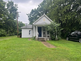 1221 E Scott St, Springfield, MO 65802