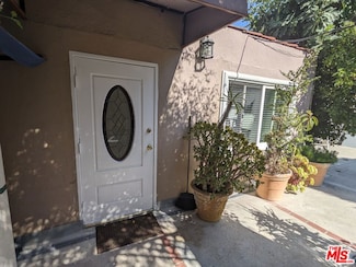 326 S Almont Dr, Beverly Hills, CA 90211