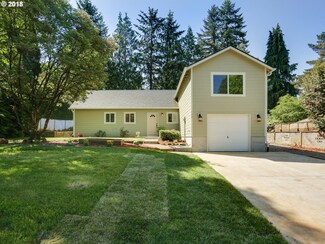 130 Vine St, Oregon City, OR 97045