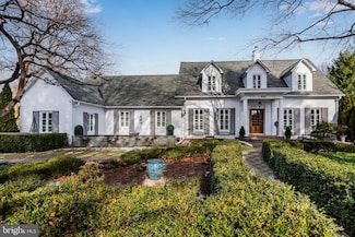 833 Walnut Ln, Carlisle, PA 17013