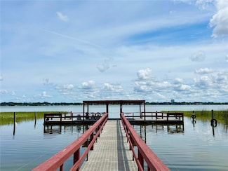 333 Lake Howard Dr NW Unit 201, Winter Haven, FL 33880