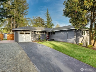 628 163rd Ave SE, Bellevue, WA 98008