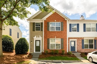 1044 Prestwyck Ct, Alpharetta, GA 30004