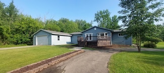 44285 44th Ave, Paw Paw, MI 49079