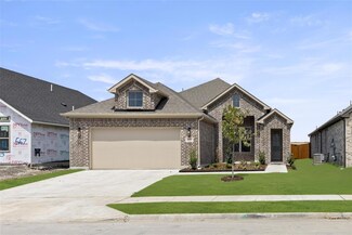 577 Silver Springs Ln, Lavon, TX 75166