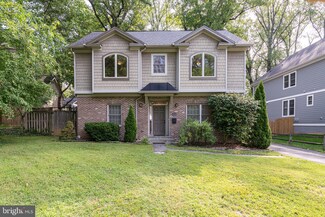 2123 Grayson Place, Falls Church, VA 22043