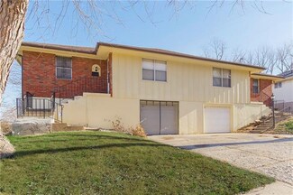 7113 Monroe Ave, Kansas City, MO 64132