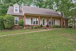 7944 Cross Village Dr, Germantown, TN 38138
