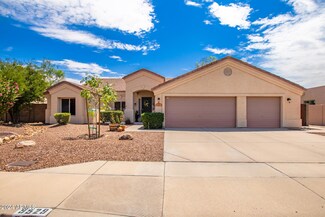 9529 E Gary St, Mesa, AZ 85207
