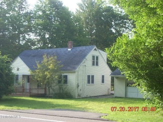82 New Lenox Rd, Lenox, MA 01240