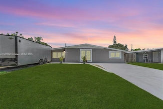 7540 Simms St, Hollywood, FL 33024