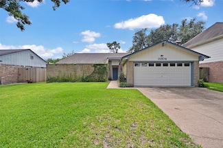 15806 Cavendish Dr, Houston, TX 77059