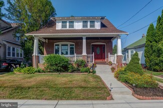 116 E Avon Rd, Brookhaven, PA 19015