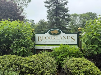 2 Brooklands Unit 2D, Bronxville, NY 10708