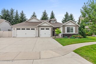 9456 N Prince William Loop, Hayden, ID 83835