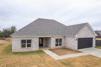 18 River Cliff Dr, Mayflower, AR 72106