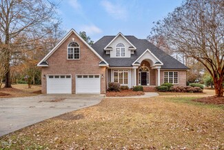 116 Carroll Dr, Four Oaks, NC 27524