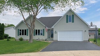 1107 Forest Ct, Rochelle, IL 61068