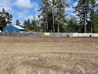 27412 U St, Ocean Park, WA 98640