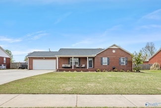 1708 Lillian Dr, Athens, AL 35611