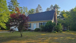 20 Beaver Dam Dr, Webster, NH 03303