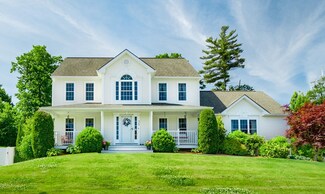 35 Brunelle Dr, Rutland, MA 01543