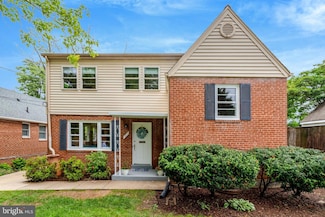 1807 N Barton St, Arlington, VA 22201