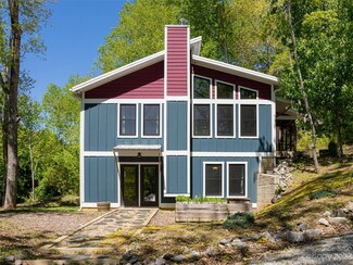 1283 Upper Brush Creek Rd, Fairview, NC 28730