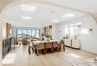 2227 Hermosa Ave, Hermosa Beach, CA 90254