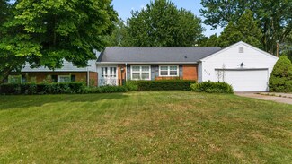 2142 Ganton Dr, Jackson, MI 49203