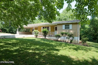 1940 Harris Rd, Knoxville, TN 37924
